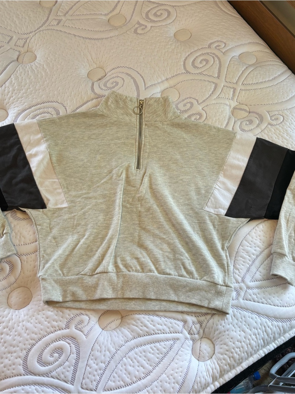Modish Rebel Heather Gray Half-Zip Pullover with Black and Gray  Sleeve Panels